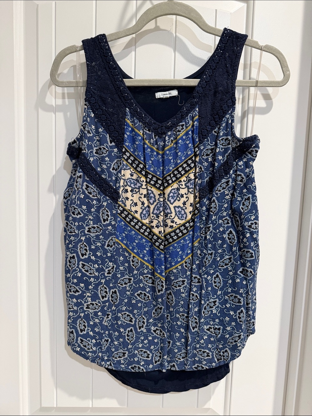 Maurices Blue Printed Lace-Trim V-Neck Tank